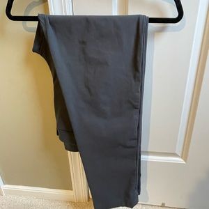 Lululemon ABC pant men’s - Color “obsidian” - size 30x30 (regular fit)